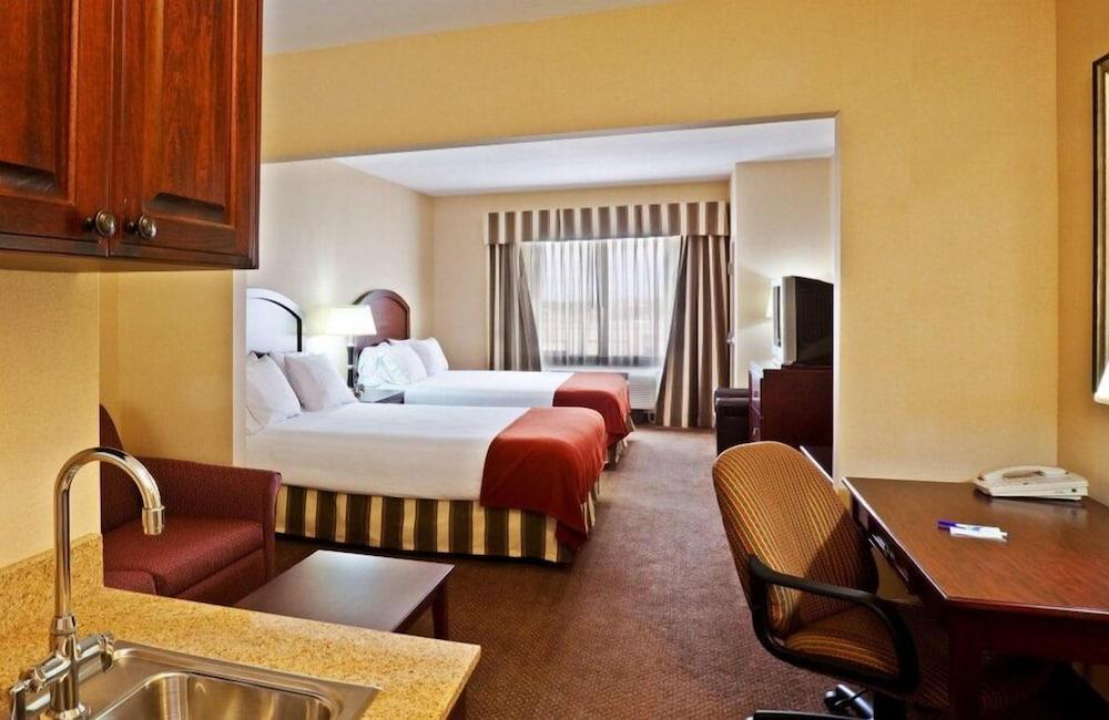 Spark By Hilton Tulsa 3*