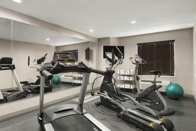 Spark By Hilton Tulsa Hotel Catoosa