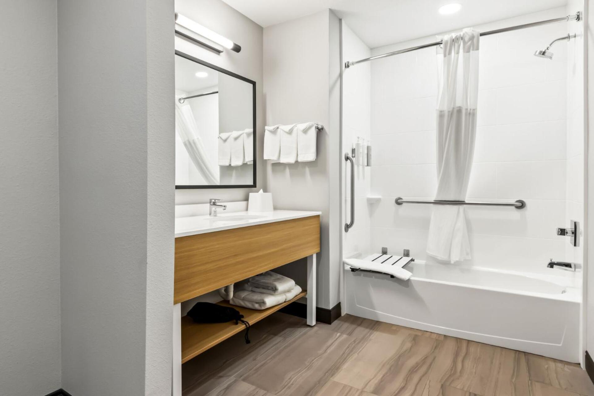 Spark By Hilton Tulsa Hotel 3*